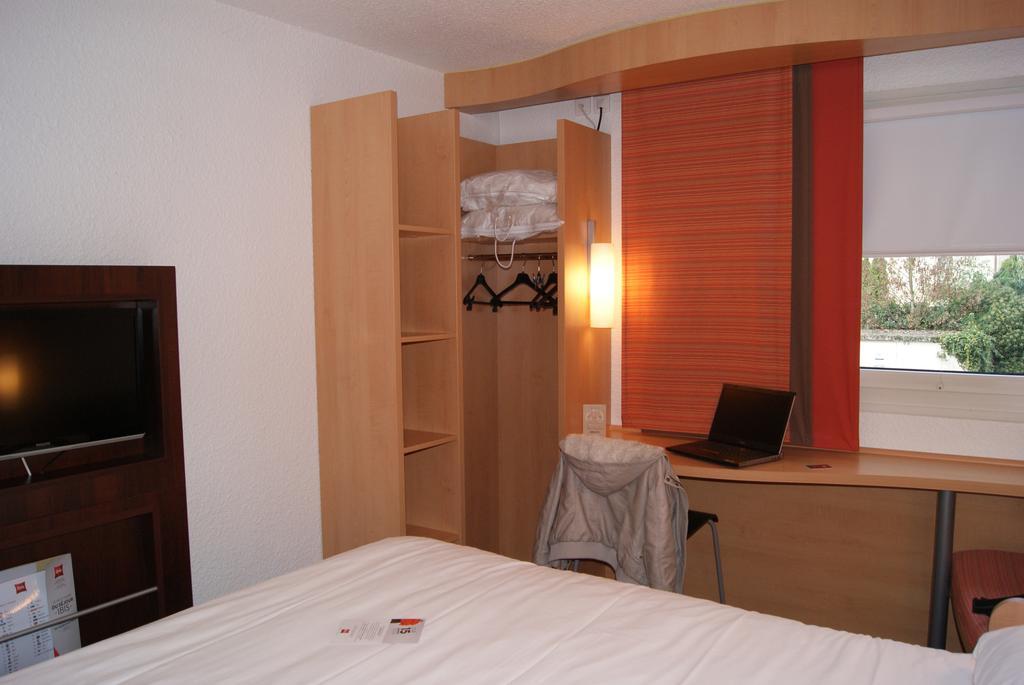 Hotel Ibis Nevers Bilik gambar